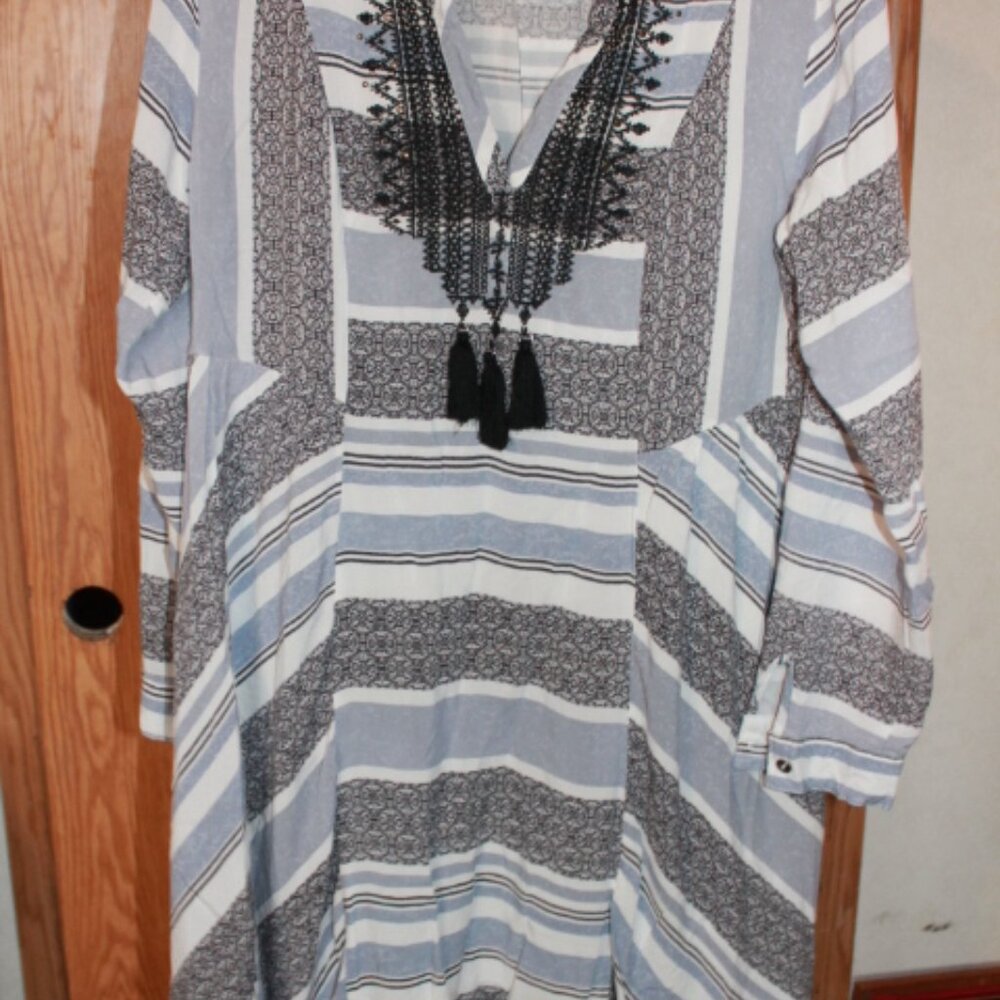 Knox Rose Plus Shirt Blue an White stripe